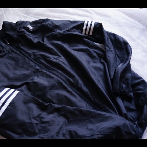 Sold - Picture 3 of 4